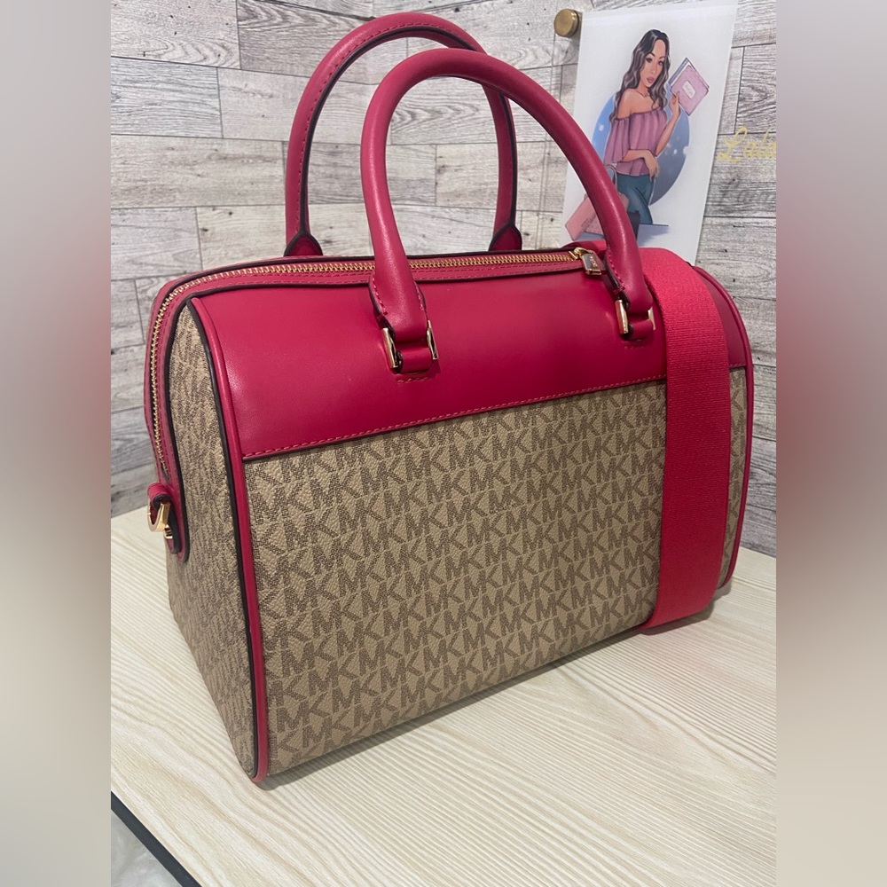 Michael Kors Carmine Pink MD Duffle Bag - Picture 3 of 10